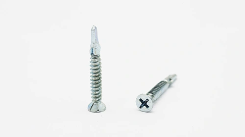 Non-slip CSK head self drilling screw with wing